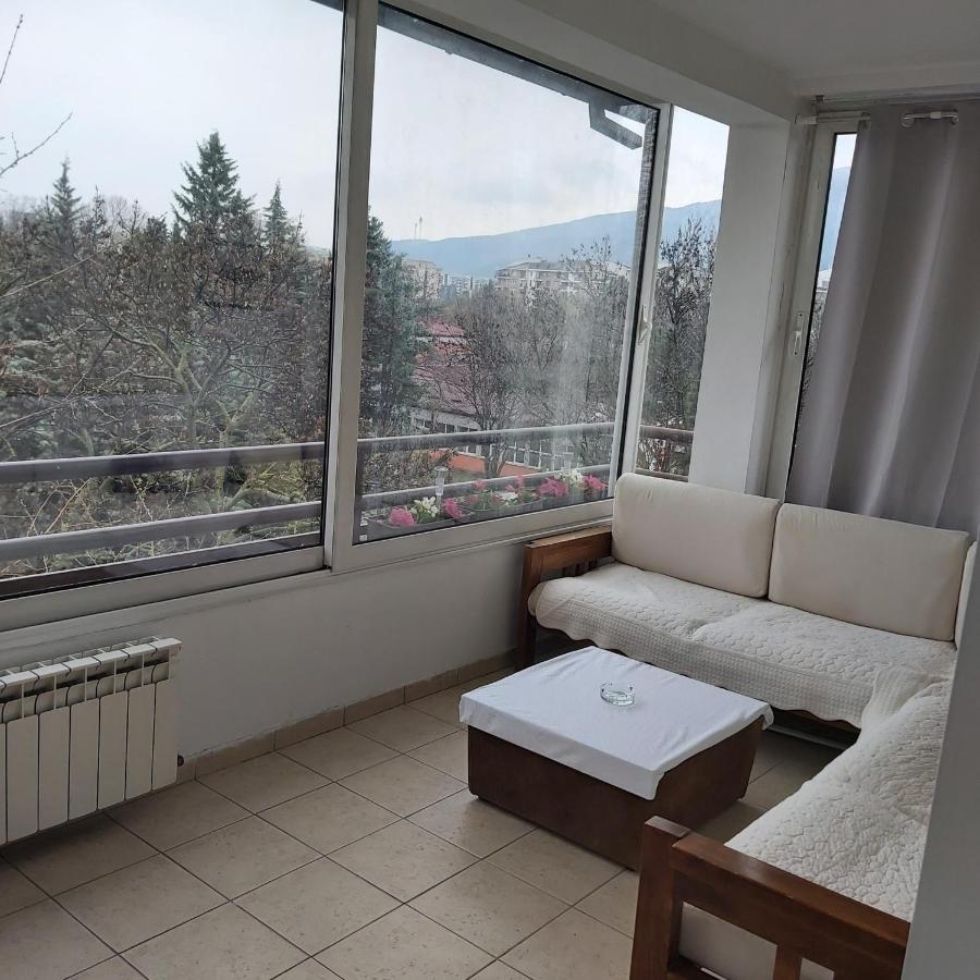 Petar'S Apartment Skopje Zewnętrze zdjęcie